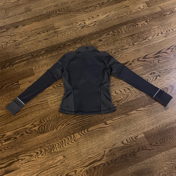 Two-Tone Ribbed Running Half Zip - Picture 4 of 5